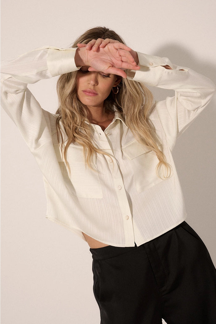 ZELLA BUTTON UP