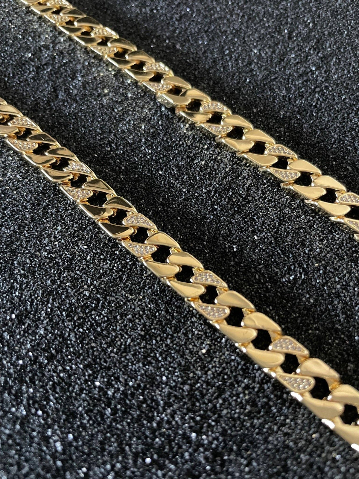 PILLOW TALK BRACELET