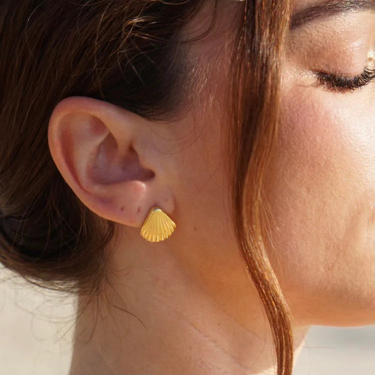 LIBBY SHELL DROP EARRING