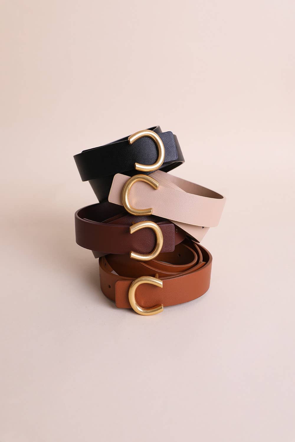 MINIMALIST LEATHER HORSESHOE BELT