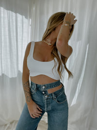 BROKEN WAISTBAND JEAN HIGH RISE